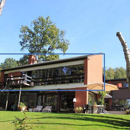 Green Hill Guest House And Apartment โอเวอไรเซอ ห้อง รูปภาพ