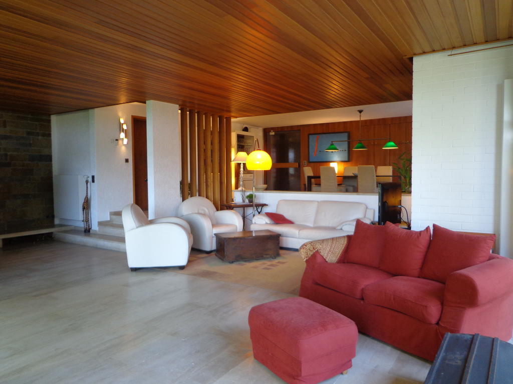 Green Hill Guest House And Apartment โอเวอไรเซอ ภายนอก รูปภาพ