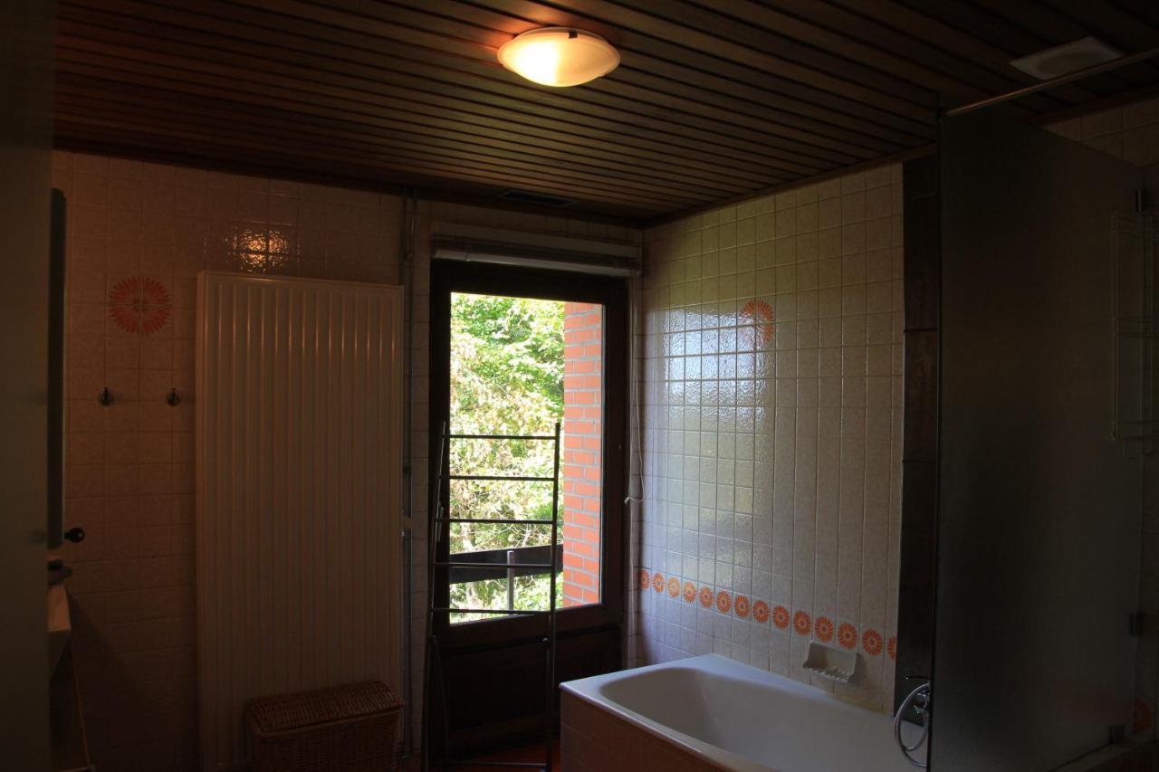 Green Hill Guest House And Apartment โอเวอไรเซอ ภายนอก รูปภาพ